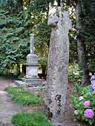 croix merovingienne pres de la chapelle saint-gildas saint-gilles pligeaux