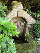 fontaine du bourg saint-gilles vieux marche