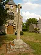 croix pres de la chapelle saint-lunaire saint-lormel