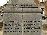saint-lormel monument aux morts