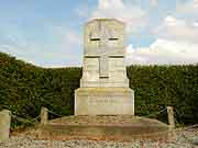 saint-lormel monument aux morts de la resistance
