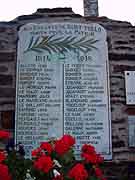 monument aux morts saint-thelo