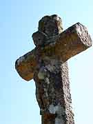 croix de la chapelle notre-dame du haut tredaniel