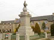 tredias monument aux morts