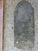 tremargat pierre tombale du cimetiere
