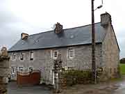 maison de marchand de toiles uzel pres l oust