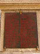 monument aux morts yffiniac