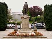 monument aux morts chateaulin