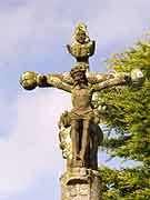 croix du cimetiere kerlaz