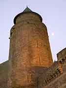 tour des gobelins et poterne fougeres