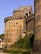 tour surienne fougeres