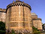 tour surienne fougeres