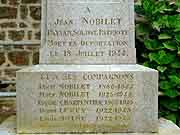 saint-brieuc des iffs monument a jean nobilet