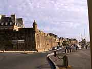 remparts de saint-malo saint-malo