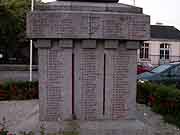 monument aux morts vitre