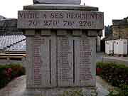 monument aux morts vitre