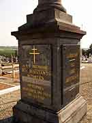 monument aux morts de la resistance vitre