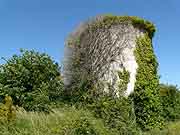 sainte-reine de bretagne moulin a vent chemin-breton