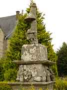 calvaire eglise saint-pierre et saint-paul malguenac