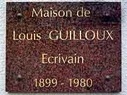 plaque commemorative louis guilloux saint-brieuc